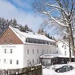 Waldmuehle 3*