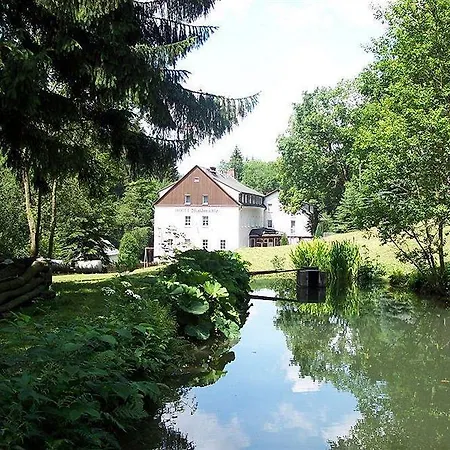 Hotel Restaurant Waldmühle 3*